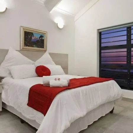 Pearl Haven, Coastal Comfort Just Steps From The Shore! Yzerfontein Exterior photo