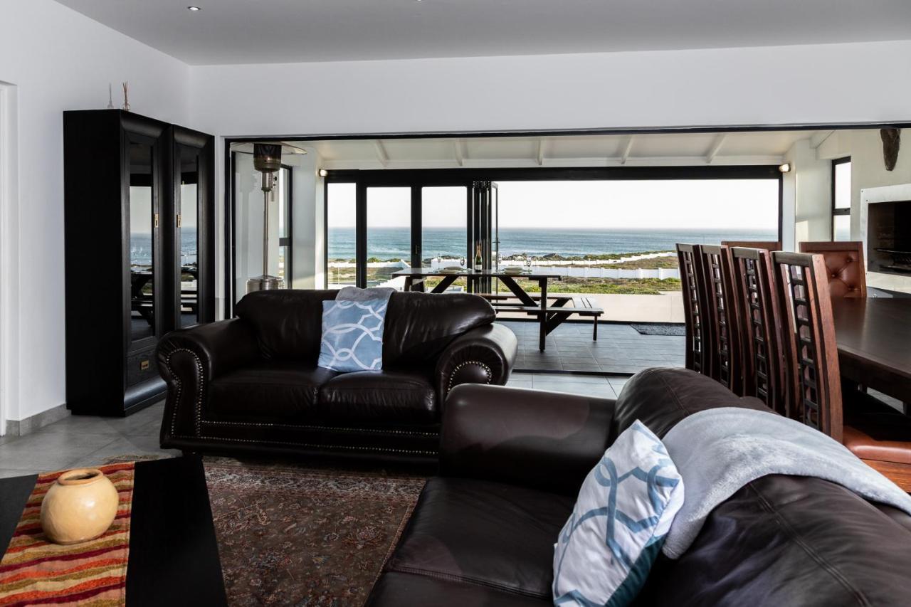 Pearl Haven, Coastal Comfort Just Steps From The Shore! * Yzerfontein